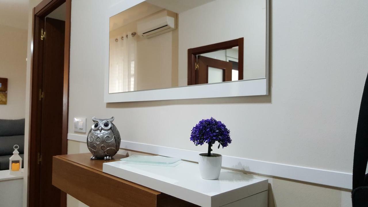 Eduardo Lucena 5, Flamenco Appartement *
